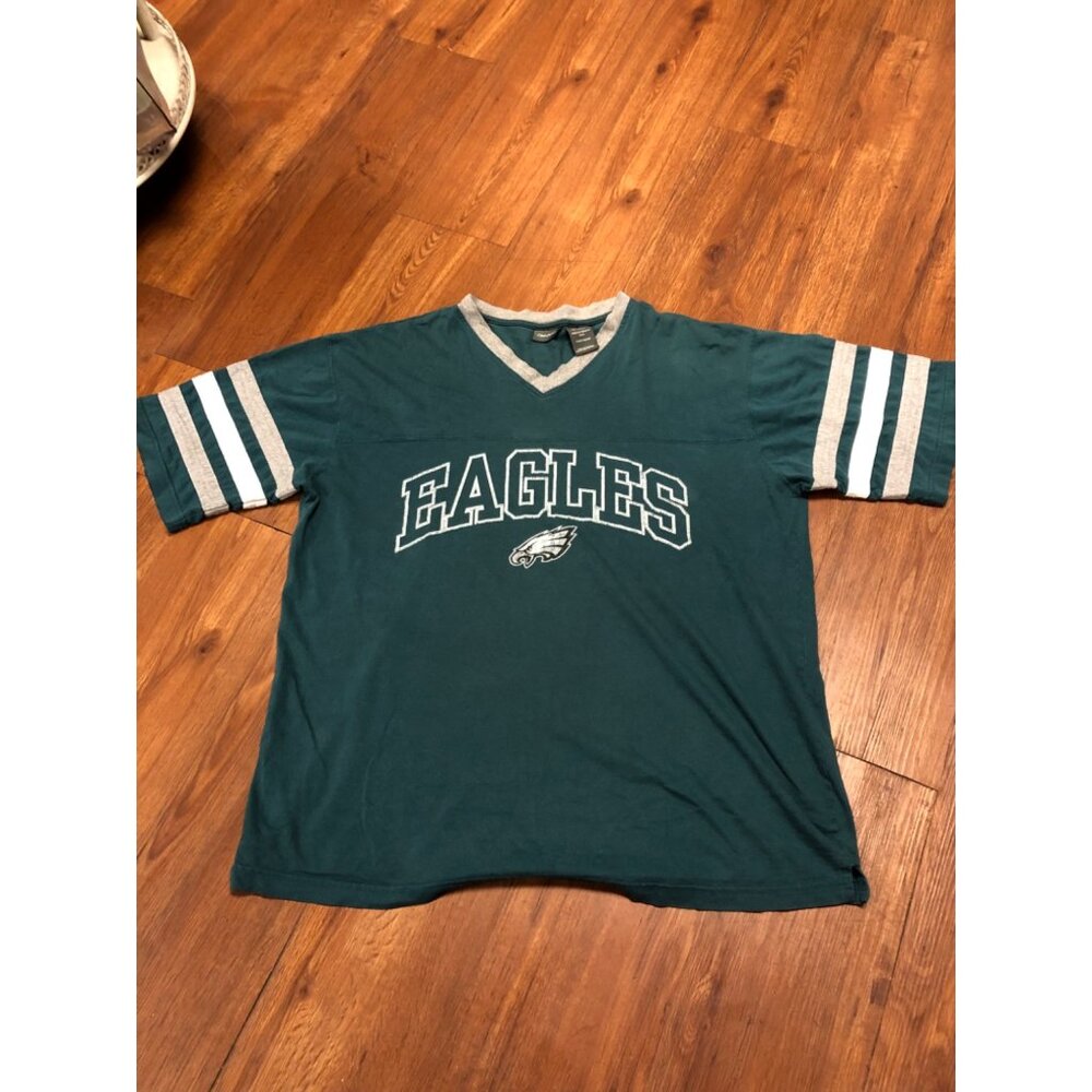 Philadelphia Eagles Short Sleeve Shirt - Size Large